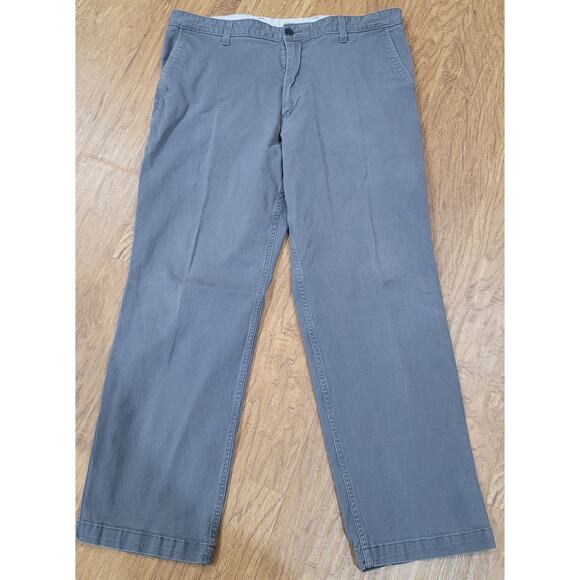 Dockers Gray Straight Leg Men's Dress Pants Size 36 X 30 - Picture 1 of 5